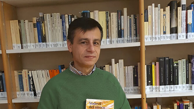 Francisco García-Quiñonero, autor de la novela ‘Vodevil del siroco y el Indalo’.