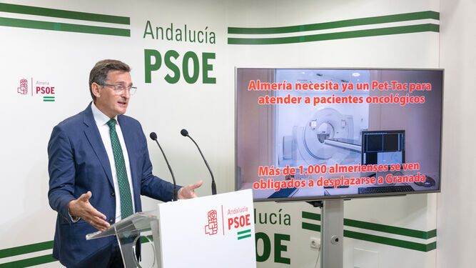 El PSOE exige al Gobierno andaluz que instale urgentemente en Torrecárdenas el PET TAC que necesita Oncología