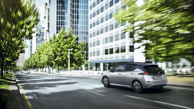 Nissan es la primera empresa automovilística que se une al Clúster Smart City