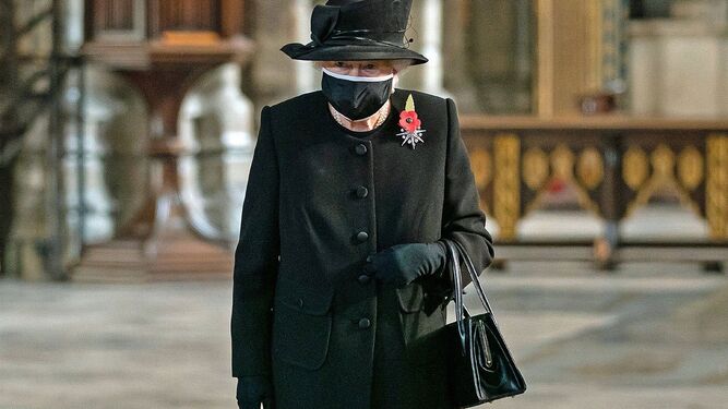 La reina Isabel II, de luto.