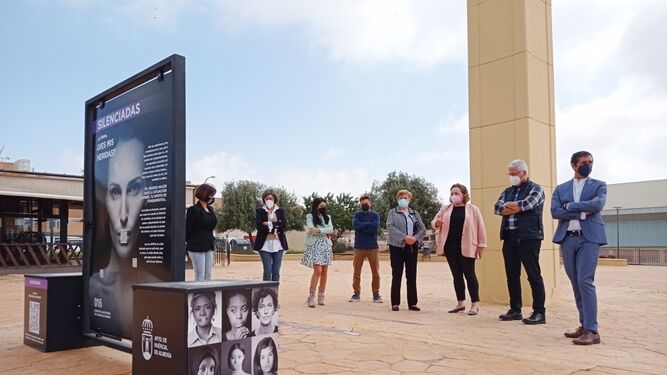 Huércal de Almería, contra la violencia de género con la exposición ‘Silenciadas’ en Las Mascaranas