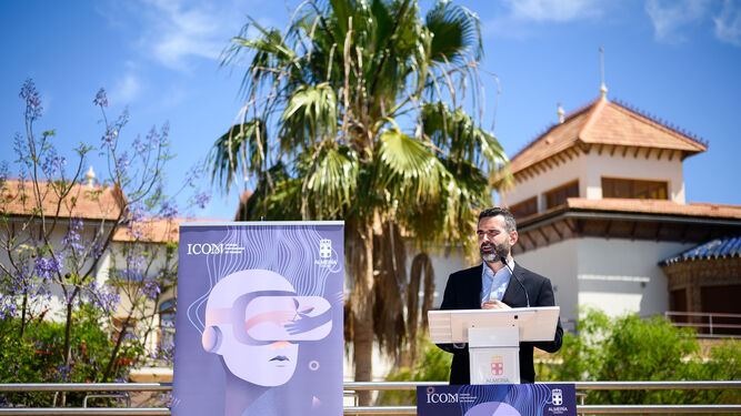 Ramón Fernández-Pacheco presentando las actividades del Día Internacional de los Museos.
