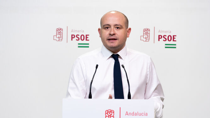 El PSOE destaca los más de 2 millones de euros que Almería recibe del Gobierno de España para transporte público
