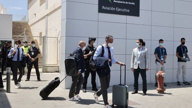 Luis Enrique, en el momento de llegar a Sevilla.