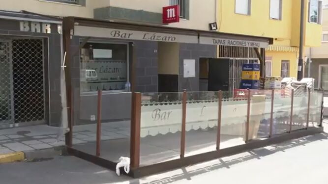 Vícar permite a bares y restaurantes a ampliar sin coste sus terrazas hasta final de año