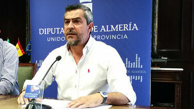 El PSOE pide un pleno monográfico para tratar el caso mascarillas