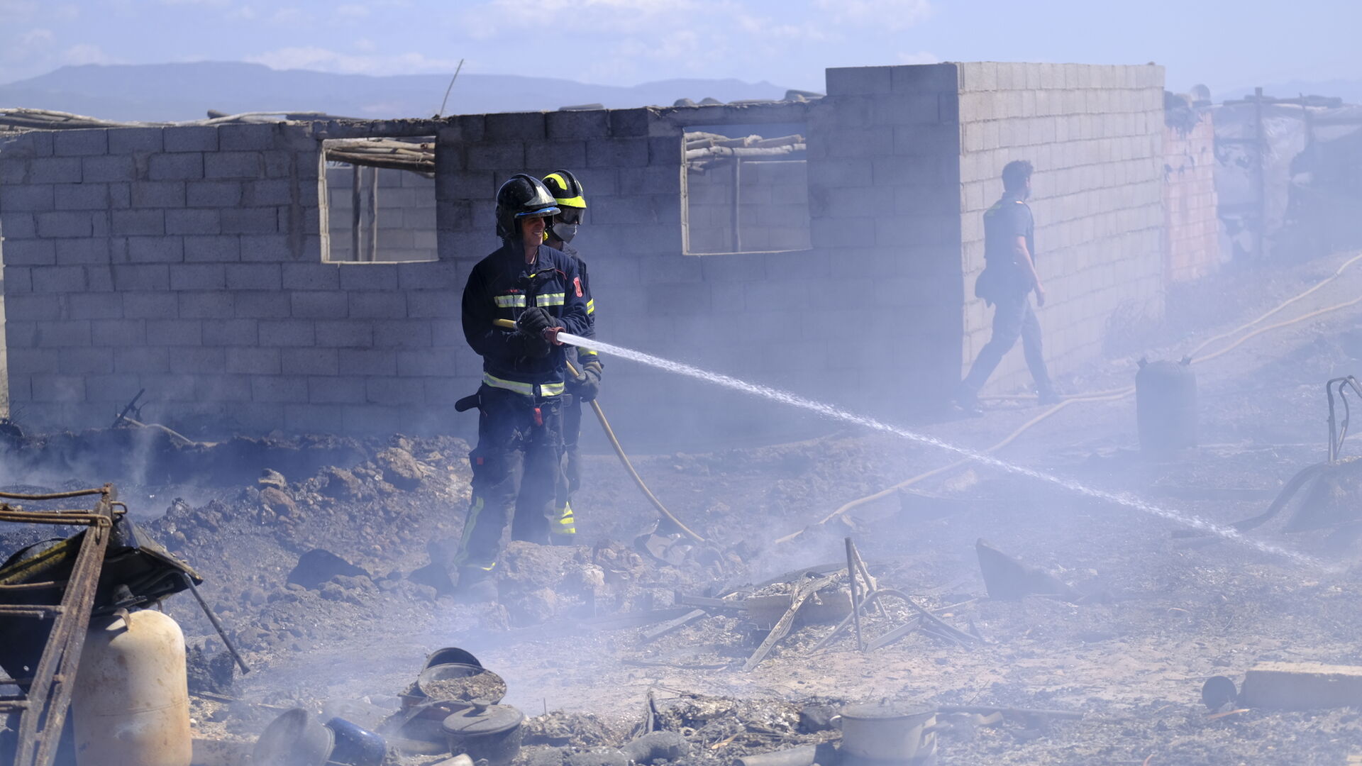 Fotogaler&iacute;a incendio asentamiento de chabolas en Atochares-N&iacute;jar (Almer&iacute;a)