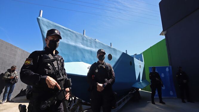 Un narcosubmarino interceptado por la policía en marzo de este año