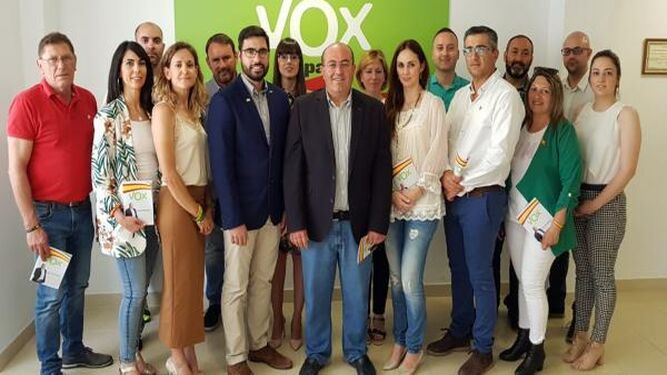 Concejales y militantes de Vox en El Ejido.