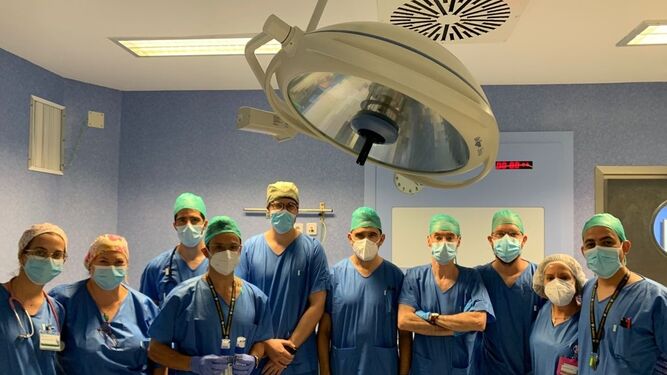 Torrecárdenas realiza por primera vez en Almería un procedimiento de criobiopsia transbronquial.