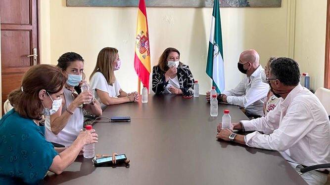 Reunión de Carmen Crespo con Antonio Bretones, nuevo presidente de CASI.