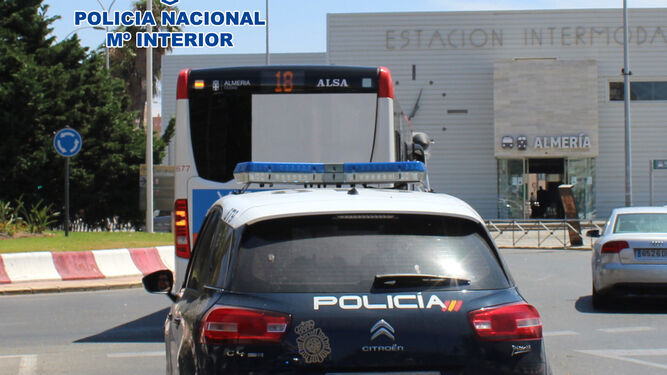 La Policía Nacional encuentra en Almería a dos personas vulnerables cuya desaparición había sido denunciada