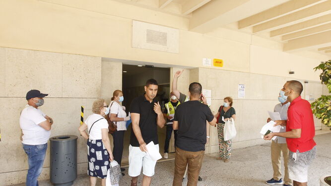 UGT denuncia el colapso de las oficinas de registro y padrón municipal del Ayuntamiento de Almería