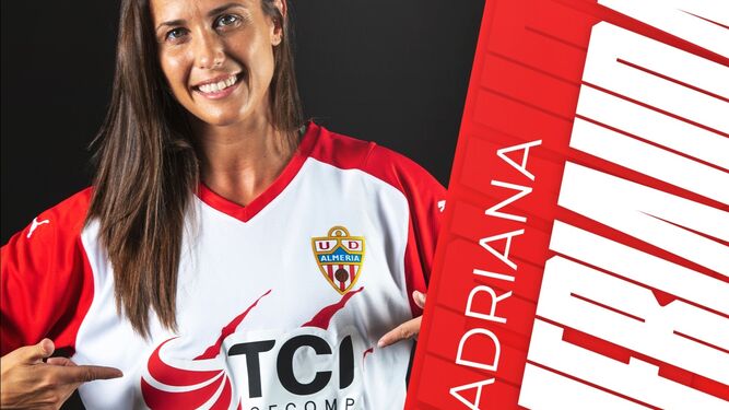 La 'todoterreno' Adriana, nuevo fichaje del femenino del Almería