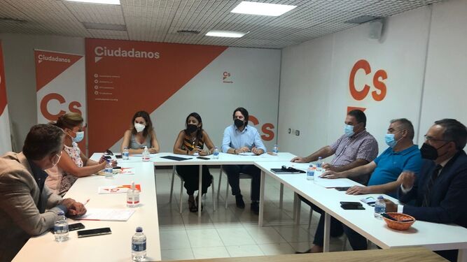 Marta Bosquet y otros compañeros de Cs en Almería se reúnen con Coag, Asaja y UPA