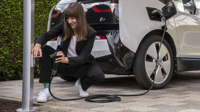 Bosch propone un único cable para todas las cargas de los coches eléctricos