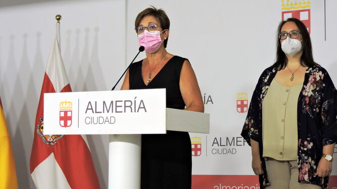 Adriana Valverde y Lidia Compadre, en rueda de prensa