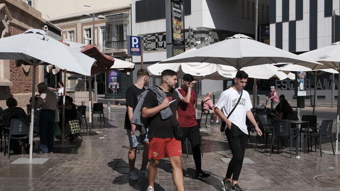 Imagen tomada en el primer día de la nueva normalidad en Almería.