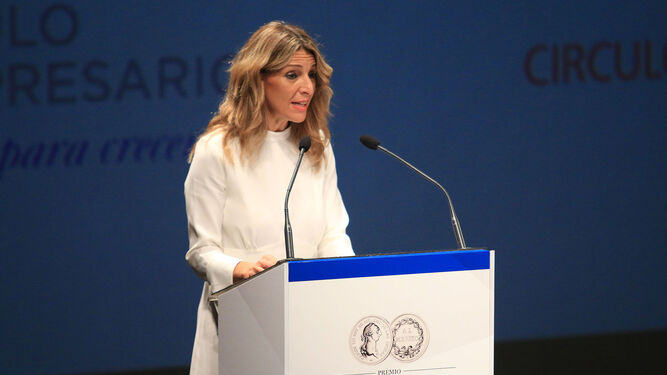 Yolanda DÍaz, vicepresidenta segunda del Gobierno, en la entrega del Premio Reino de España a Francisco Martínez-Cosentino