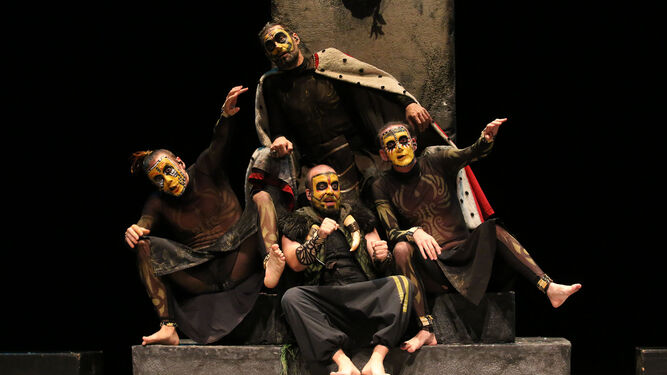 'The Primital', una comedia musical a capela que gustó al público en Roquetas de Mar.