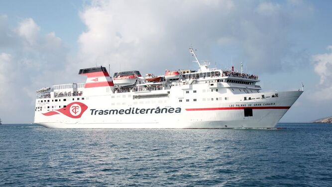 Ferry “Las Palmas de Gran Canaria” que realiza la ruta Almería-Argelia