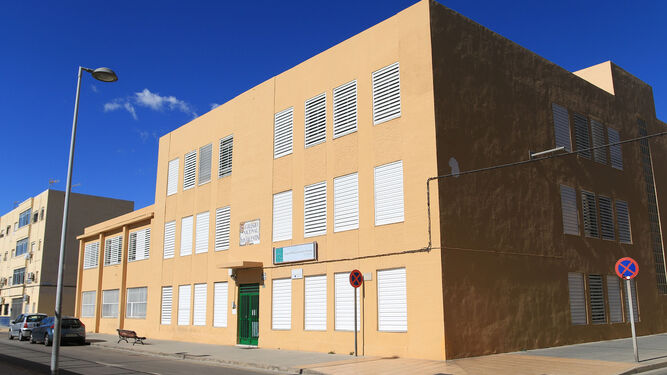 Colegio Público de Infantil y Primaria San Valentín, cerrado a cal y canto tras la mudanza