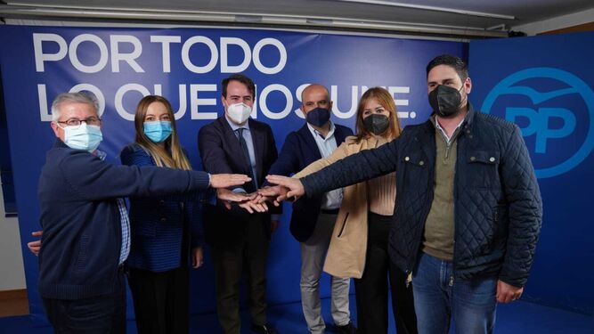 El PP ficha a los independientes de Vélez-Blanco para ganar las próximas municipales