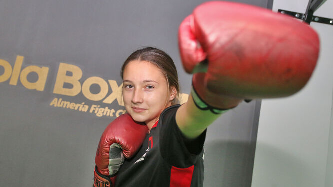 Natalia posa en un entrenamiento en el gimnasio Lola Boxing.