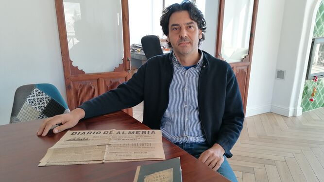 José Miguel Carmona Martos, autor de ‘Vidas contadas’, que se presenta mañana en la Villaespesa.