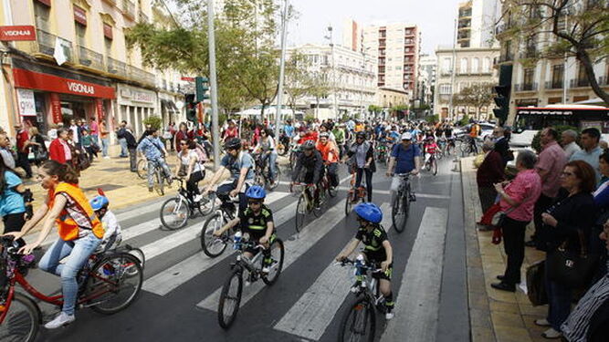 Imagen de archivo de una bicifestación por la capital.