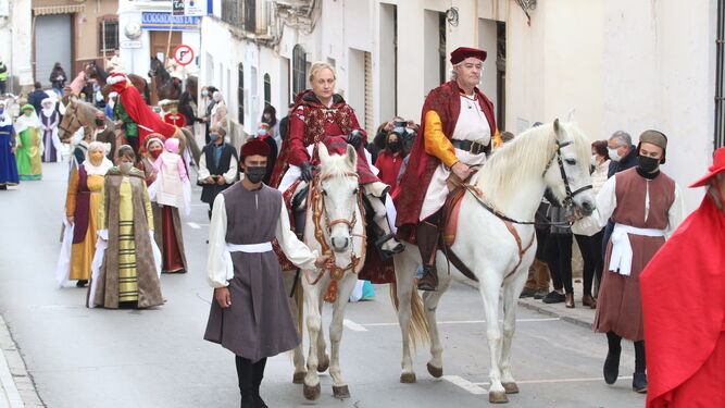 Los Reyes Católicos por las calles de Fiñana.