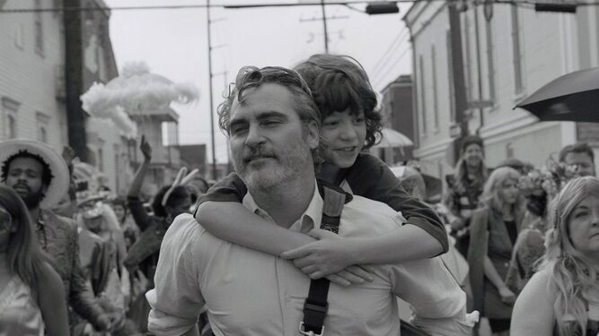 Joaquin Phoenix en una imagen de 'C'mon, c'mon', de Mike Mills.