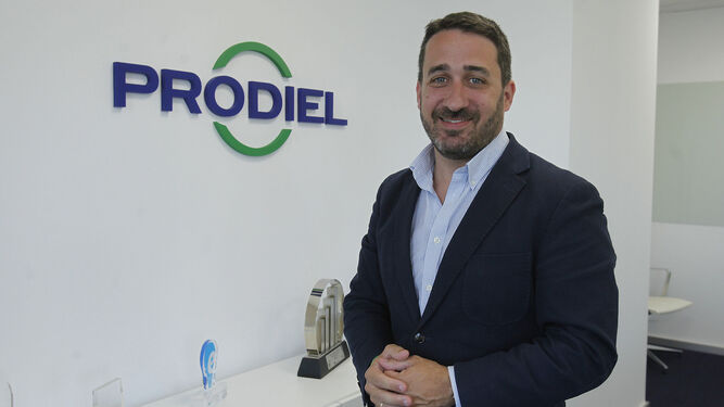 Miguel Somé, CEO de Prodiel, en la sede de la empresa en la Cartuja.