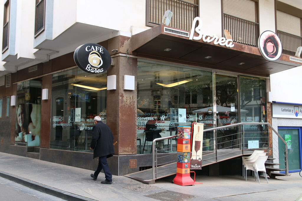 Caf&eacute; Bar Barea I C. Granada, 2