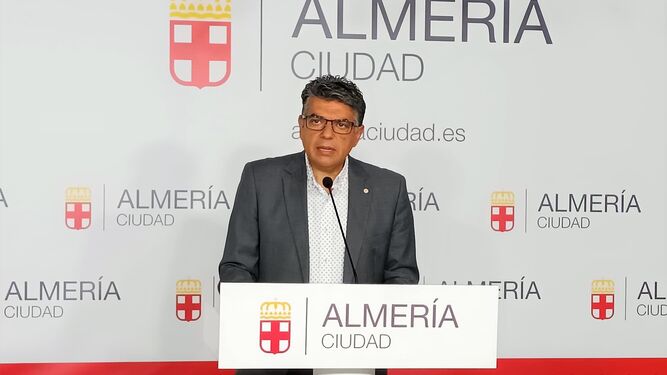 Miguel Cazorla, en la rueda de prensa ofrecida