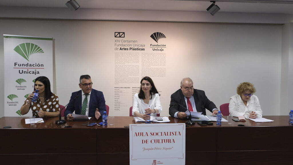 Im&aacute;genes de la conferencia de la Ministra de Justicia, Pilar Llop, en el Aula de Cultura Socialista.
