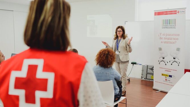 Cruz Roja fomenta el empleo entre colectivos vulnerables