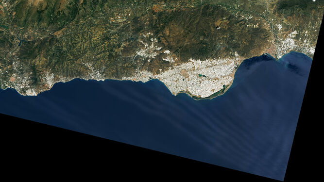 Nuevas imágenes del 'mar de plástico' capturadas por un satélite de la NASA