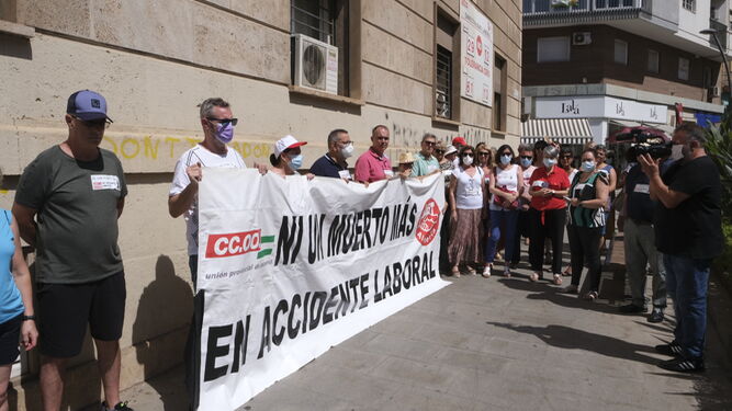 Concentración sindical por un nuevo fallecido en Almería mientras trabajaba