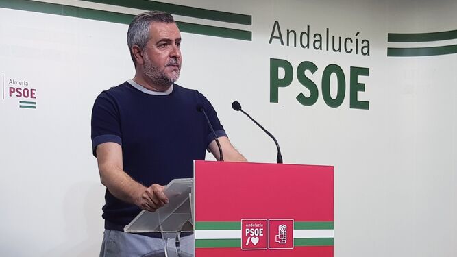 El parlamentario socialista, Juan Antonio Lorenzo.