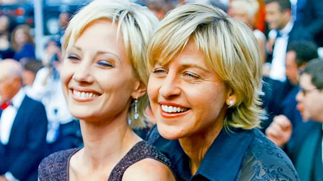 La actriz mantuvo una relación sentimental con Ellen DeGeneres a finales de los 90.