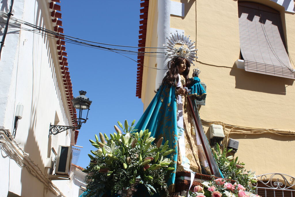 La Virgen de la Cabeza de Antas en procesi&oacute;n