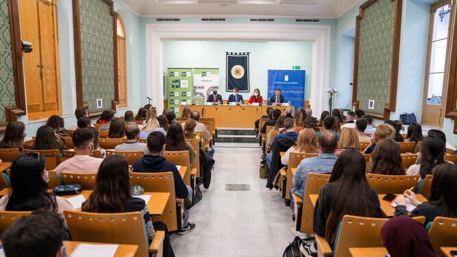 “La UNED Almería ha conseguido que miles de estudiantes cumplan su sueño”