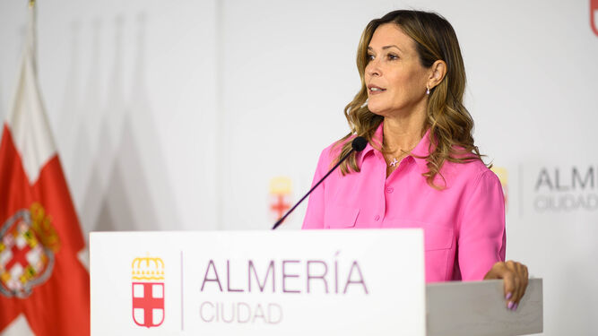 Ana Martínez Labella ha trasladado los acuerdos de la Junta de Gobierno