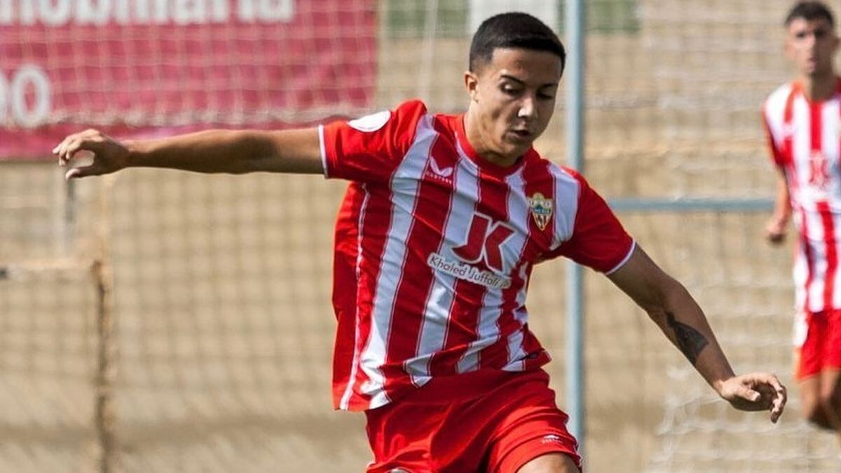 Lustosa, jovem de Almería, convocado para Portugal Sub-19