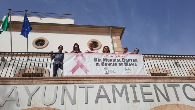 Marcha rosa en Huércal de Almería contra el cáncer de mama y en pro de la prevención