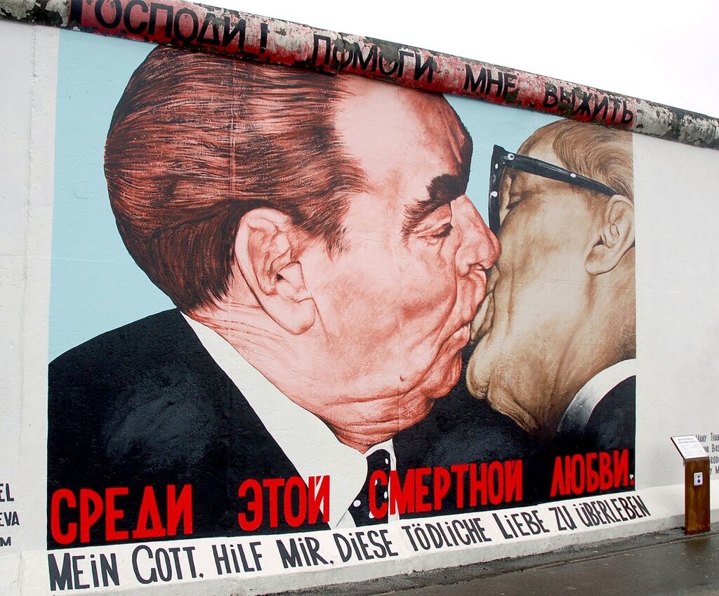 Muere Leonid Brezhnev