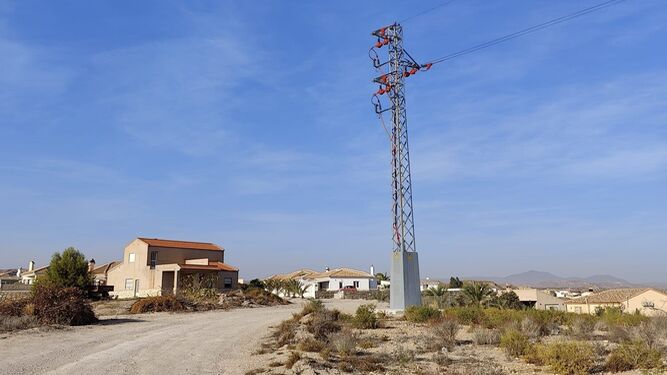 Endesa refuerza la red eléctrica de municipios del levante almeriense