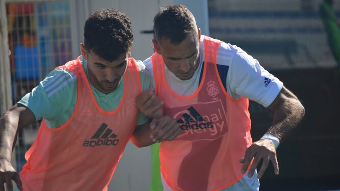 Rubén Serrano y Pablo Caballero, durante un entrenamiento.