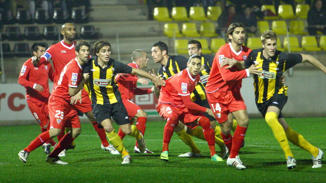 El San Roque se midió en la Copa al primer equipo del Sevilla en la 2011-12.